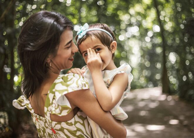 Fans Can’t Tell Apart Adam Sandler’s Daughters from Their Parents!