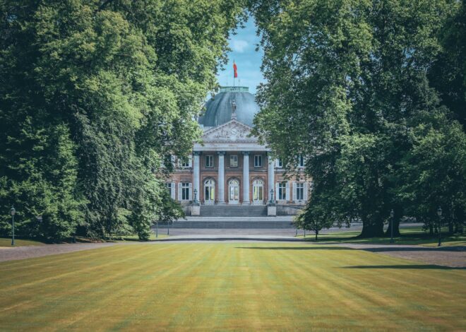 King Charles Stuns Everyone with Surprise Visit Amid Harry’s Travels