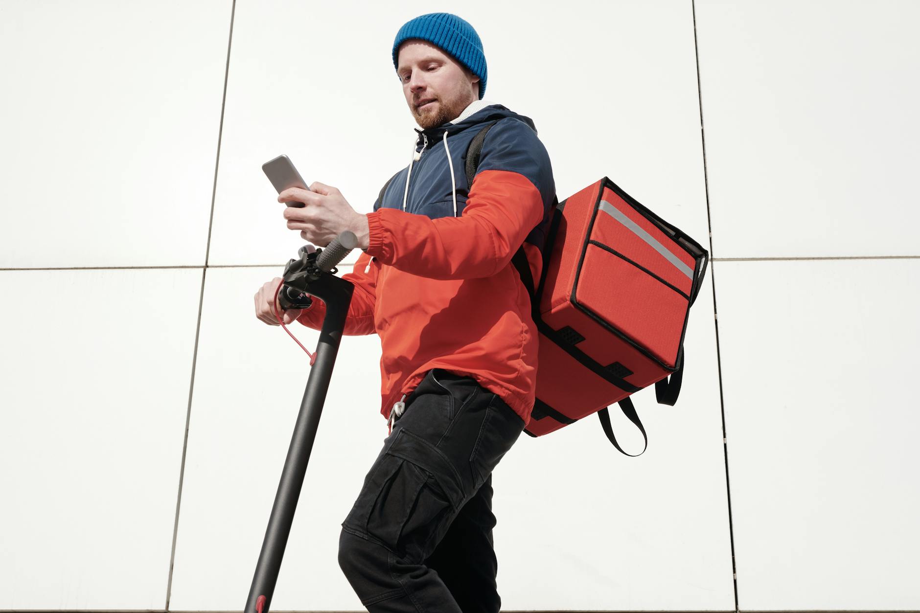 Uber Eats Launches Returns Pickup Service for Retail Locations