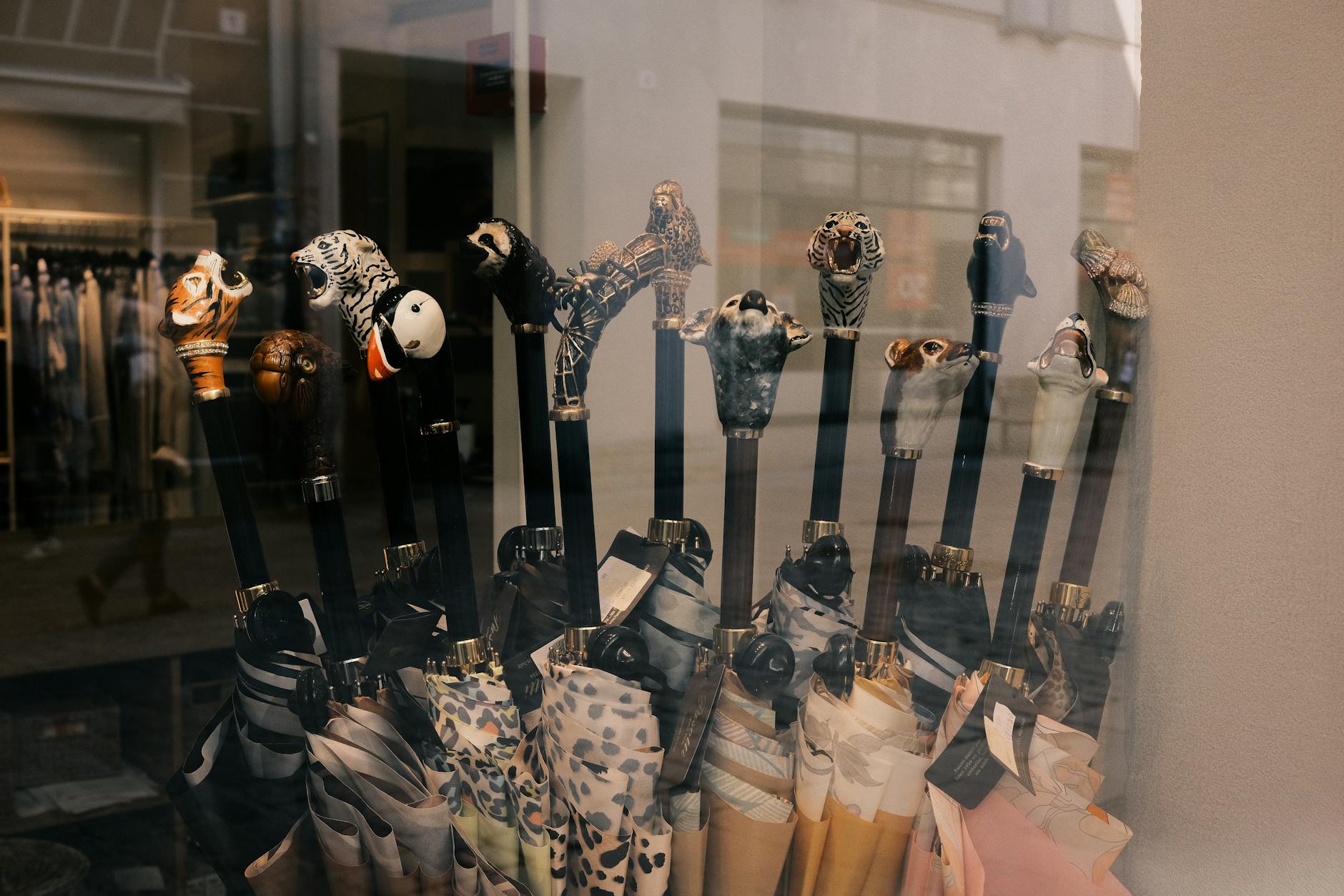 Adam Lippes Launches Stylish Shop-in-Shop at Osaka’s Takashimaya