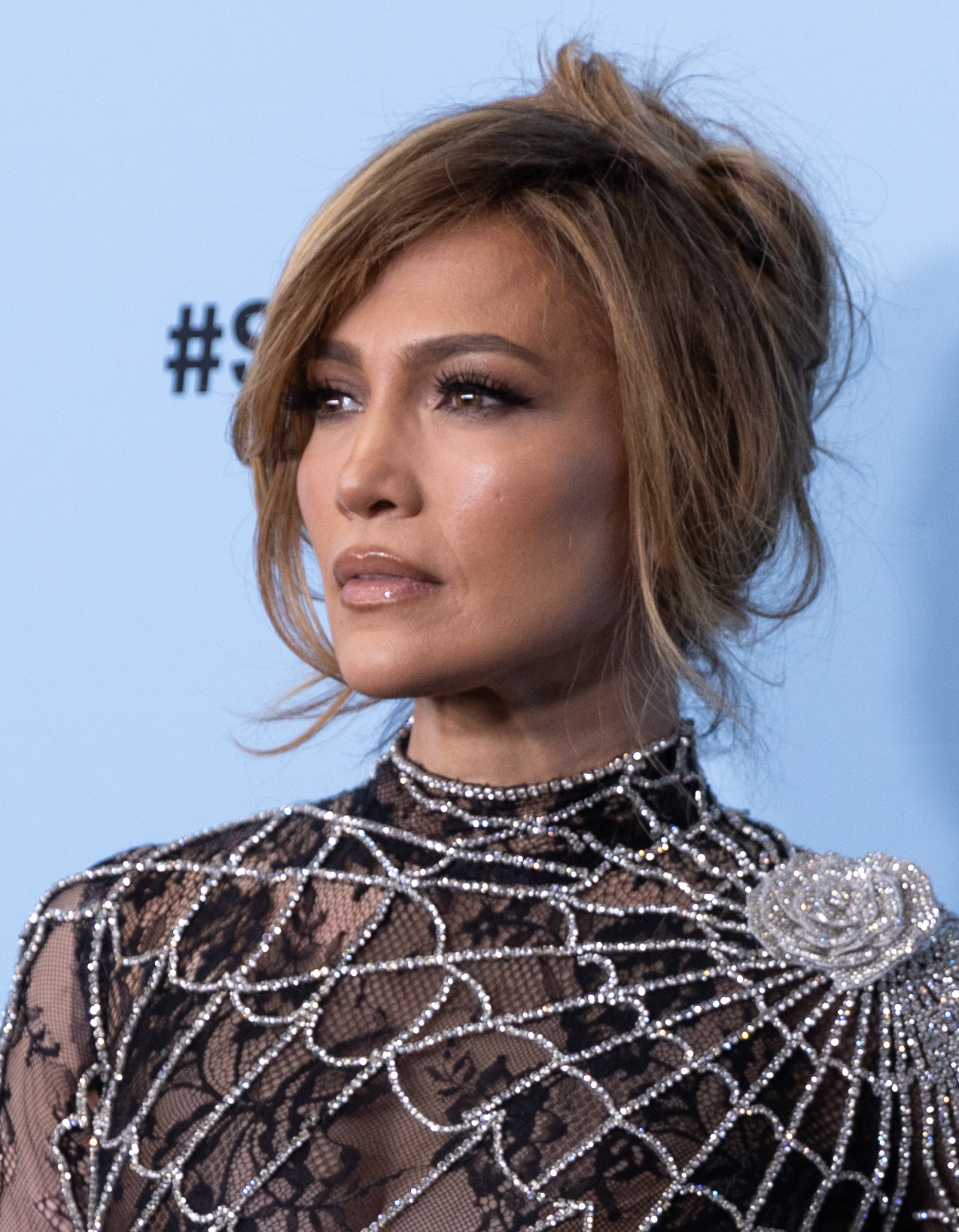 Jennifer Lopez and Brett Goldstein Bring Charm to Netflix’s ‘Office Romance’