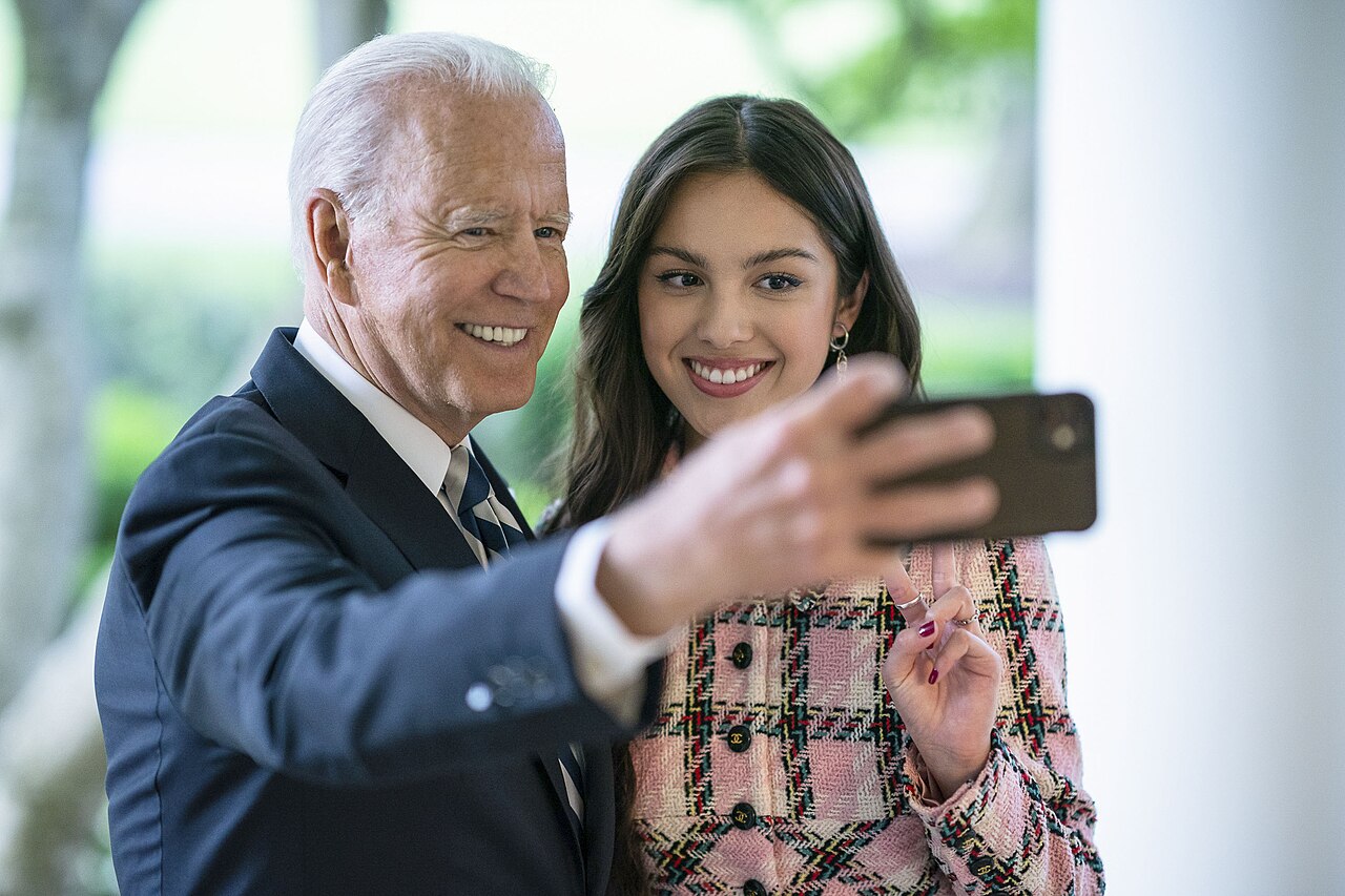 Olivia Rodrigo Surprises Fans with Breakup Twist in New Album